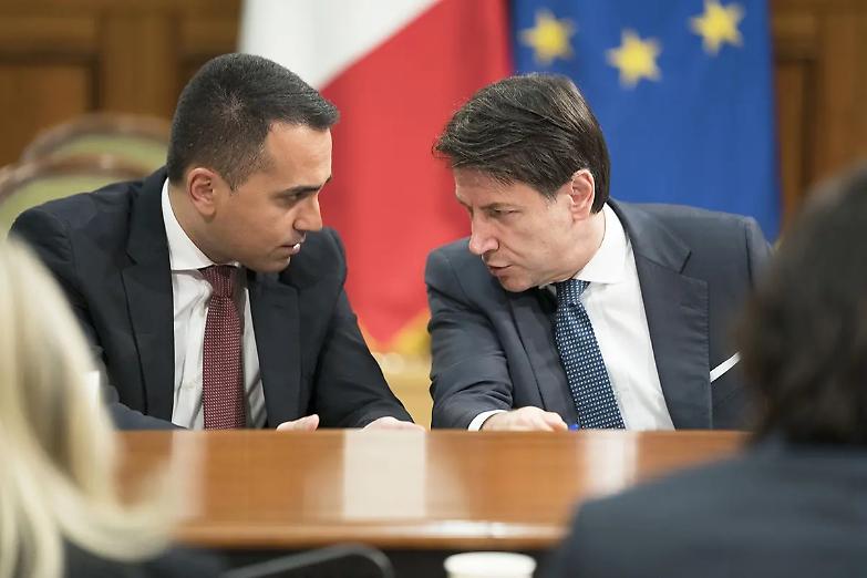 Conte a Letta: &laquo;L'agenda Draghi lontana dalla giustizia sociale&raquo;
