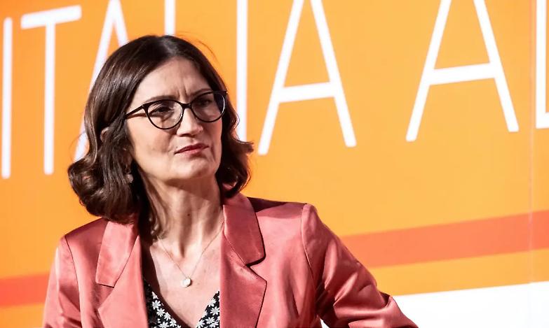 Gelmini non torna indietro: &laquo;Pronta ad incontrare Carlo Calenda&raquo;