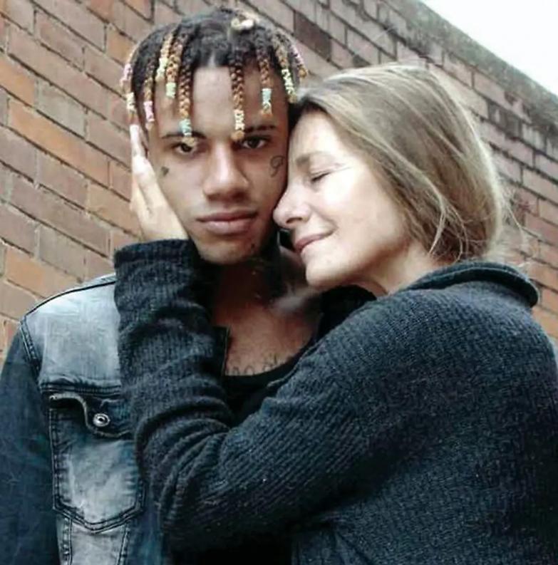 &laquo;Bipolare e in galera: mio figlio &egrave; pericoloso per s&eacute; stesso e gli altri&raquo;