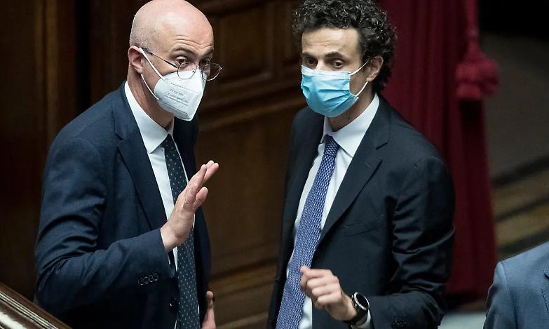 D'Inc&agrave; e Crippa fondano "Ambiente 2050". &laquo;Cerchiamo alleanza con il Pd&raquo;