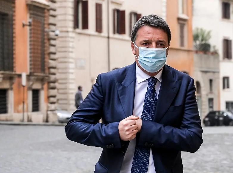 Renzi nega un'alleanza con Forza Italia: &laquo;Ha sfiduciato Mario Draghi&raquo;