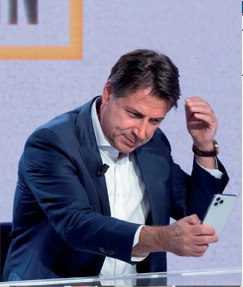 &laquo;In Sicilia andiamo da soli&raquo;. Conte rompe l&rsquo;alleanza Il Pd: &laquo;Tradimento&raquo;