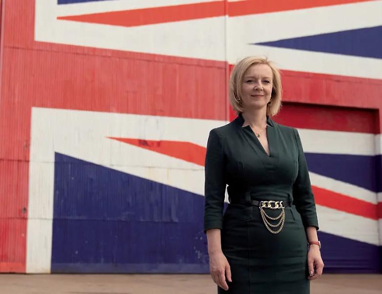 Liz Truss la nuova lady di ferro che vuol farla pagare a Putin