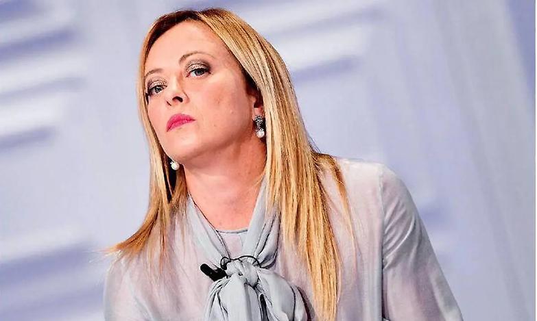 Partiti fragili, campagna elettorale affidata agli umori dei social