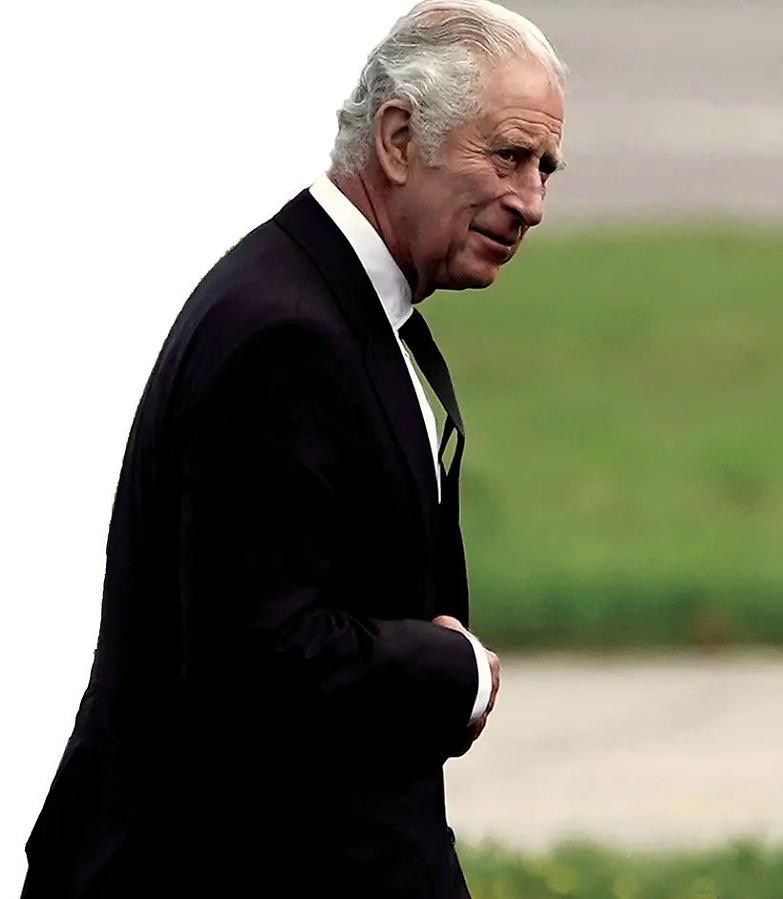 Carlo III il principe ora &egrave; Re