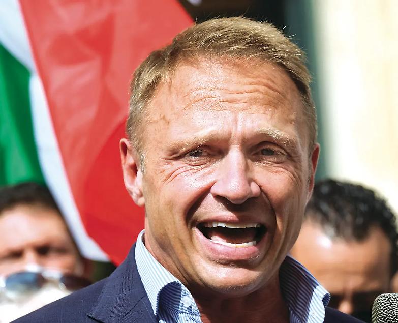 &laquo;La Costituzione &egrave; bella ma ha 70 anni&raquo;. Fratelli d'Italia avvia le riforme