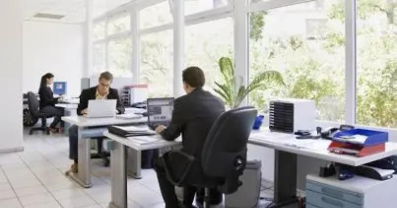 Ecco il coworking per gli avvocati: un proprio studio anche in trasferta