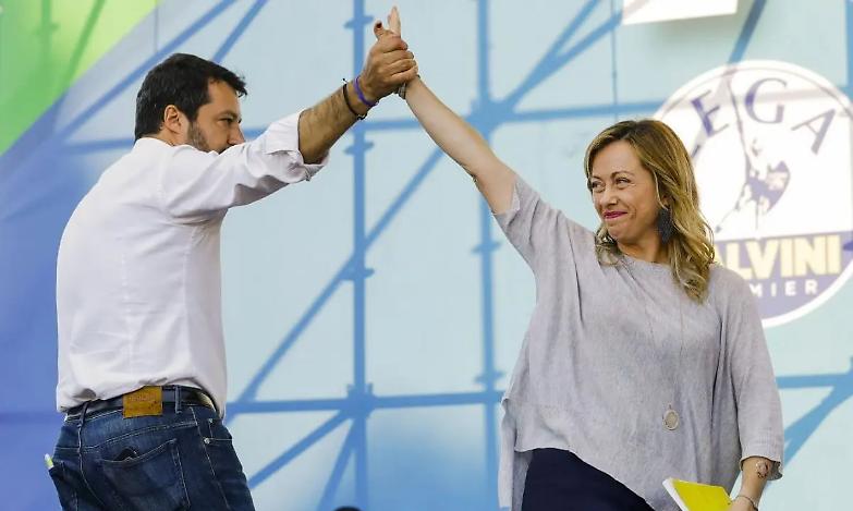 Governo Meloni, i timori di Giorgia: su Salvini l'ombra della lista degli "amici di Putin"