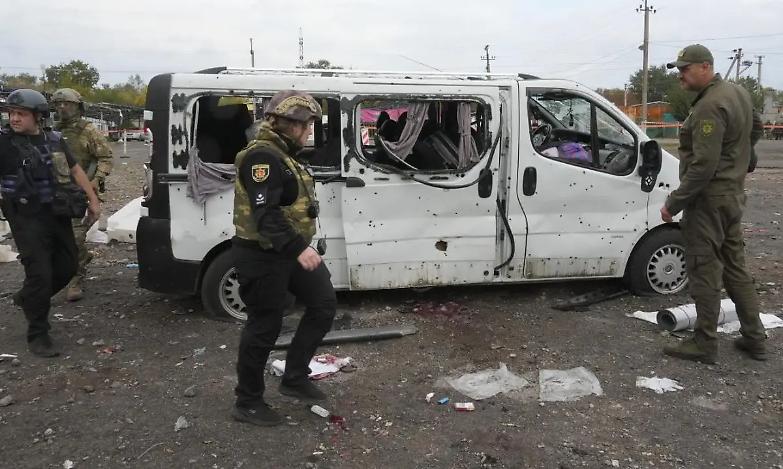 Ucraina, arrestato il direttore della centrale nucleare di Zaporizhzhia. Robot in azione per sabatore il gasdotto Nord Stream 1 e 2