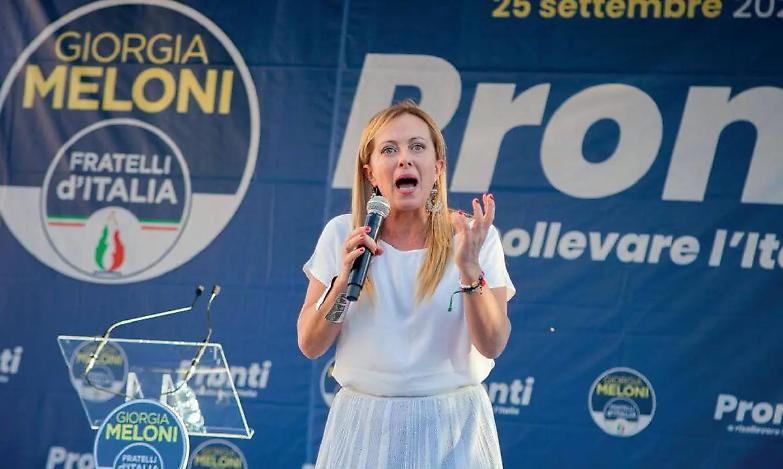 Meloni ai "fratelli" di Vox: &laquo;Non siamo mostri, ci appoggiano milioni di cittadini&raquo;