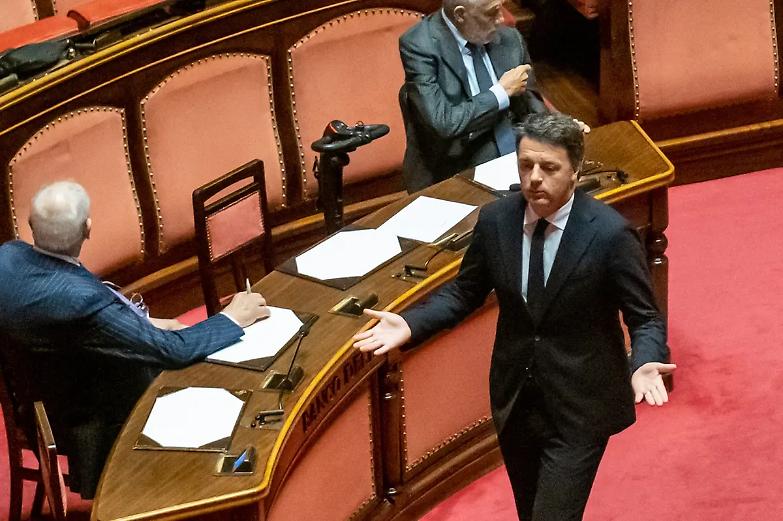 Senato, il mistero dei 17 voti a La Russa. Renzi: &laquo;Non siamo stati noi&raquo;