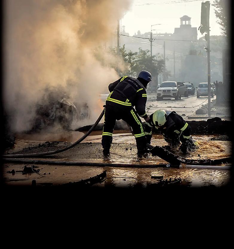 Pioggia di fuoco su Kiev I droni kamikaze colpiscono i civili