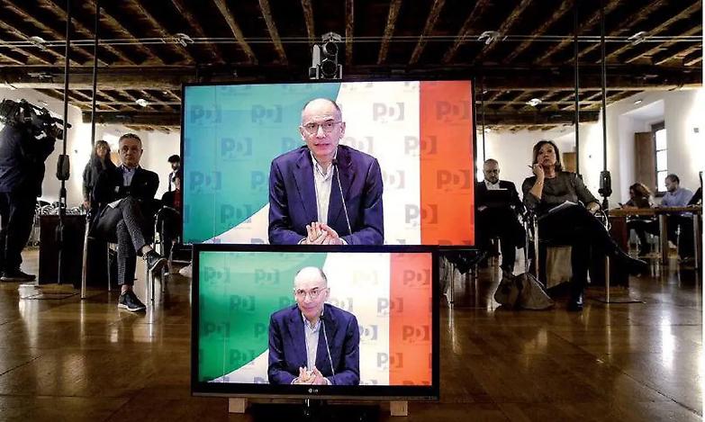 Meloni gongola mentre Conte e Renzi pensano a spolpare i fianchi dem