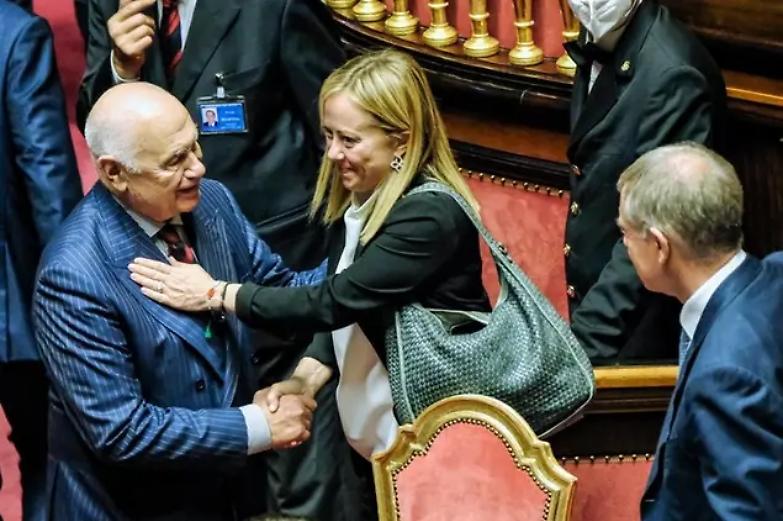 Ergastolo ostativo, Meloni sfida la Consulta: niente benefici a chi non collabora