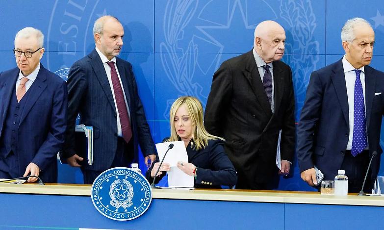 Si scrive rave ma si legge dissenso. Opposizioni all&rsquo;attacco del nuovo reato