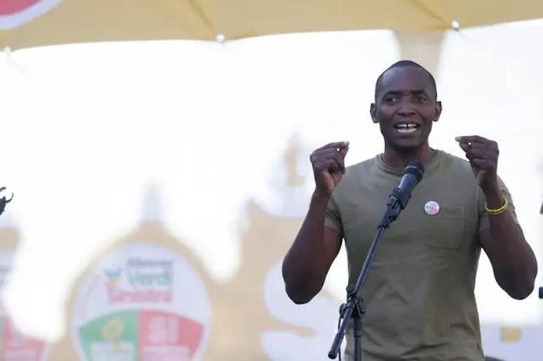 L'appello di Soumahoro a Mattarella per porre fine all'odissea Humanity