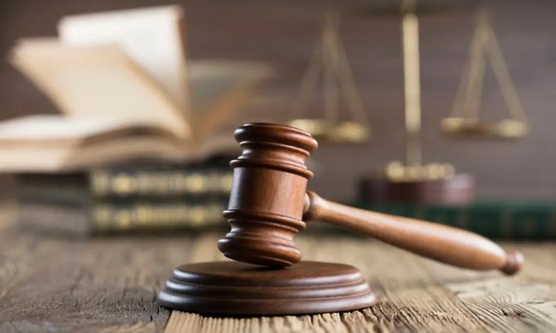 Il diritto penale totale tra macerie costituzionali e decretazioni di urgenza