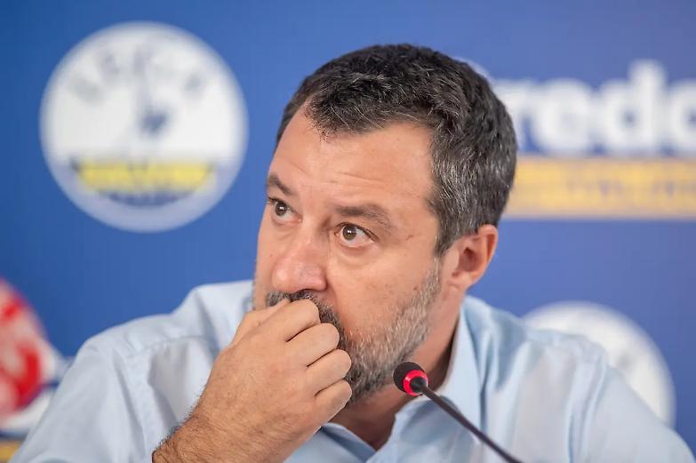 Ponte sullo Stretto, il sogno faraonico di Salvini a cui ormai crede soltanto lui