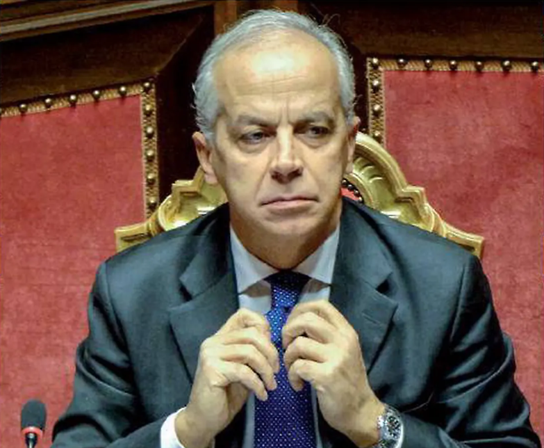 Accoltellamento a scuola a La Spezia, la Lega spinge sul pacchetto sicurezza