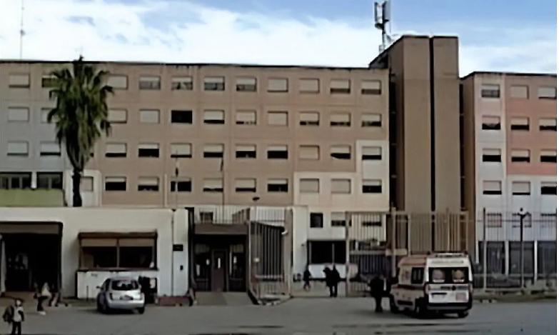 Ha il tumore, deve essere operato: lo trasferiscono da un carcere all&rsquo;altro