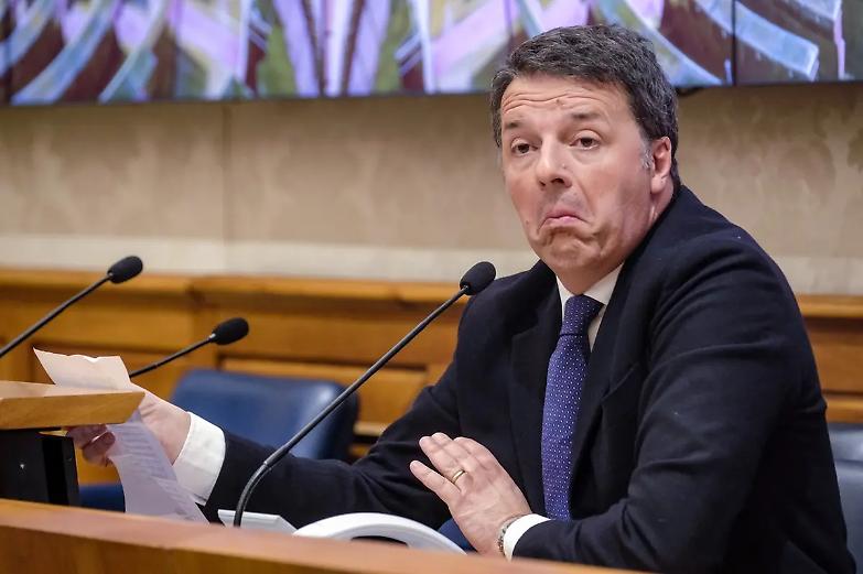 Renzi show in Senato: &laquo;Il sistema voleva farmi fuori. Ma sono ancora qua&raquo;