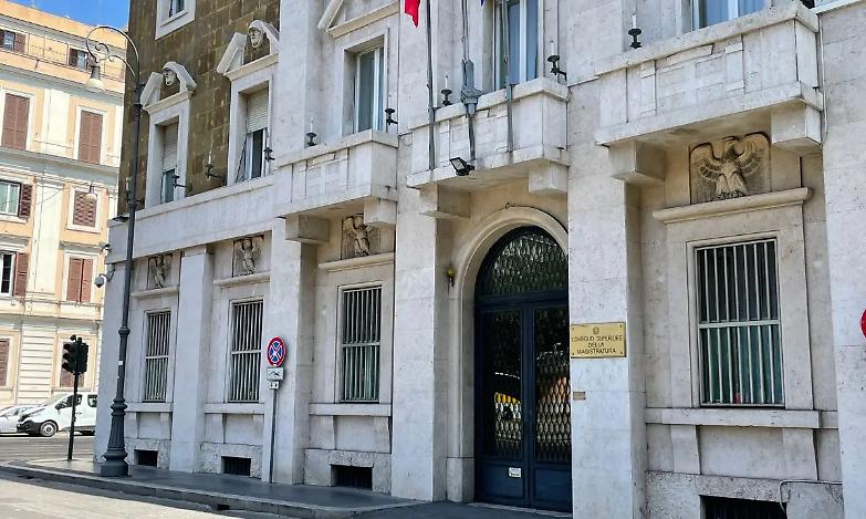 Csm, la sezione disciplinare censura un magistrato calabrese