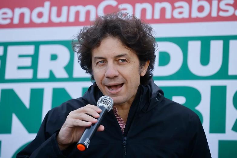 Marco Cappato in Svizzera per un nuovo suicidio assistito