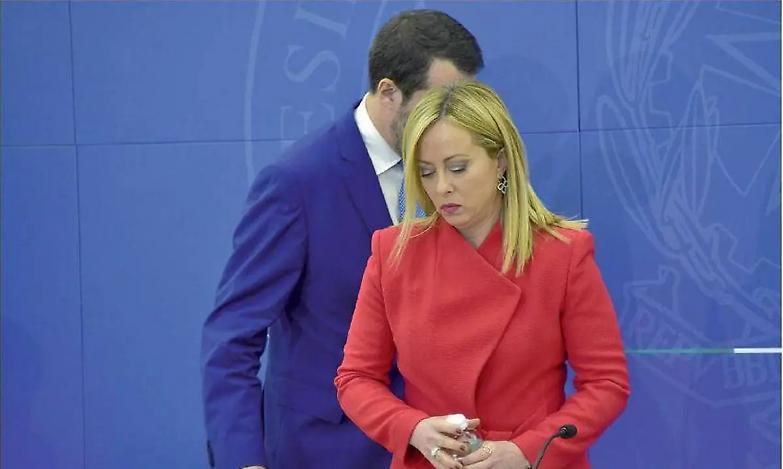 Decreto Meloni, frizioni in maggioranza. Ma l&rsquo;abuso d&rsquo;ufficio mette tutti d&rsquo;accordo