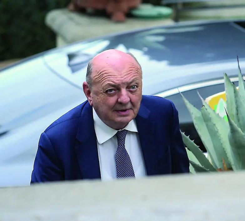 Su Ischia maggioranza in tilt Pichetto: arrestiamo i sindaci Salvini: no, proteggiamoli