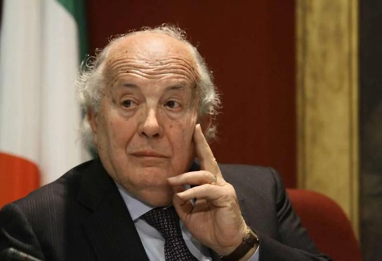 Gerardo Bianco il democristiano, felicemente, bastian contrario