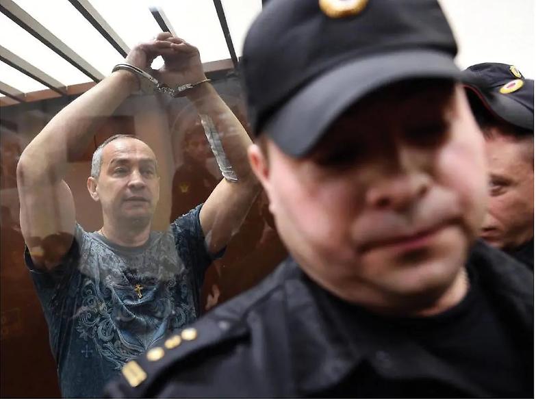 &laquo;Io, dissidente in Russia: sono molto malato, la mia condanna a 15 anni &egrave; come un ergastolo&raquo;