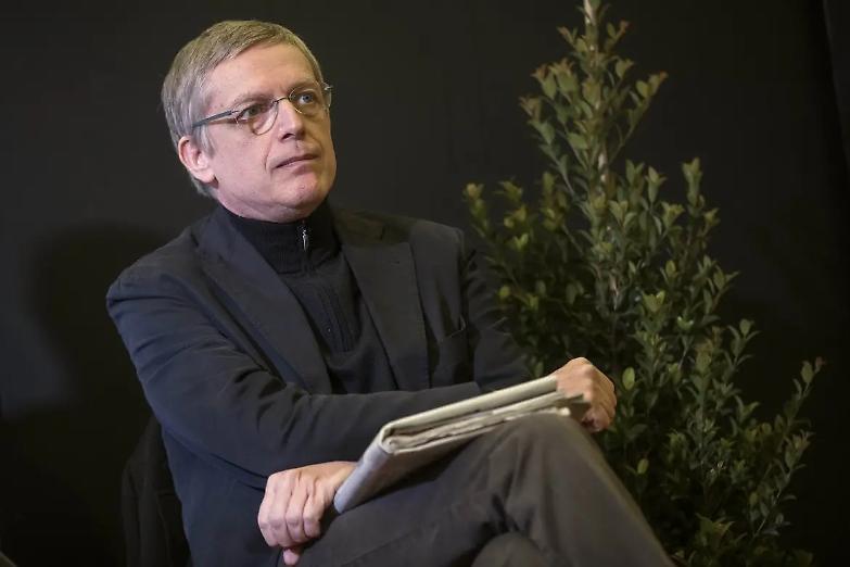 Tra Schlein e Bonaccini spunta (di nuovo) Cuperlo: &laquo;Mi candido&raquo;