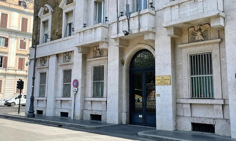 Amara, dopo quattro anni il Csm in silenzio sullo &ldquo;scippo&rdquo; a Fava