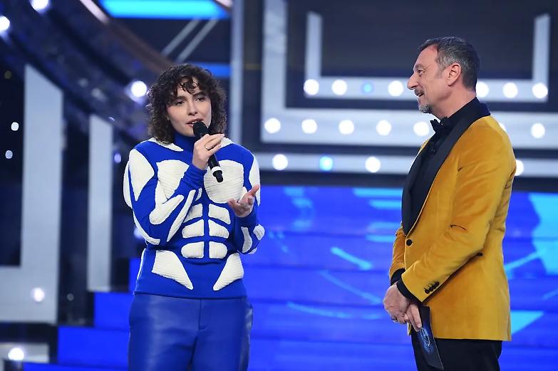 La versione di Madame: &laquo;I miei genitori erano contrari, ora sto facendo tutti i vaccini&raquo;