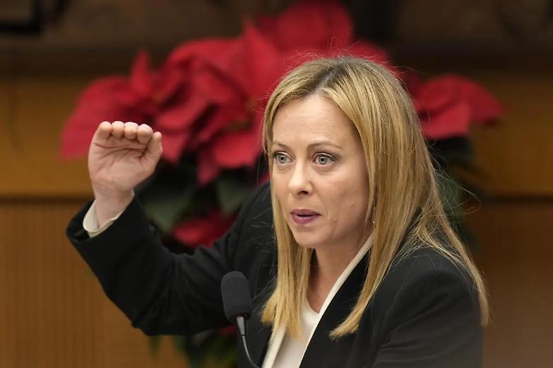 La partita europea di Meloni: asse popolari-conservatori, garantisce Tajani...