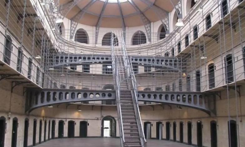 Il Sappe: &laquo;A Regina Coeli un detenuto ha tentato di aggredire un avvocato&raquo;