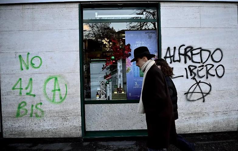 Insistere sul 41 bis a Cospito pu&ograve; far "saltare" il carcere duro