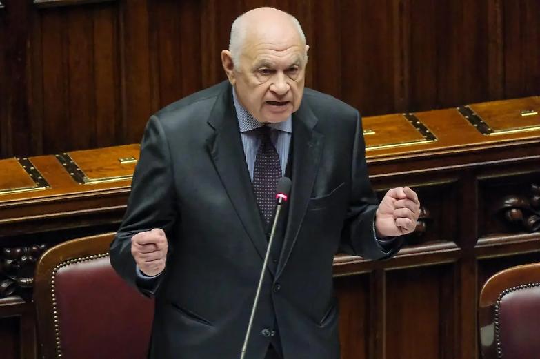 Nordio fa il pompiere: &laquo;Le intercettazioni per mafia e terrorismo non saranno toccate&raquo;