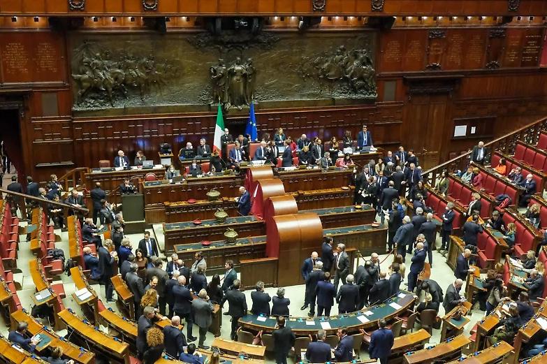Equo compenso, s&igrave; della Camera all&rsquo;unanimit&agrave;