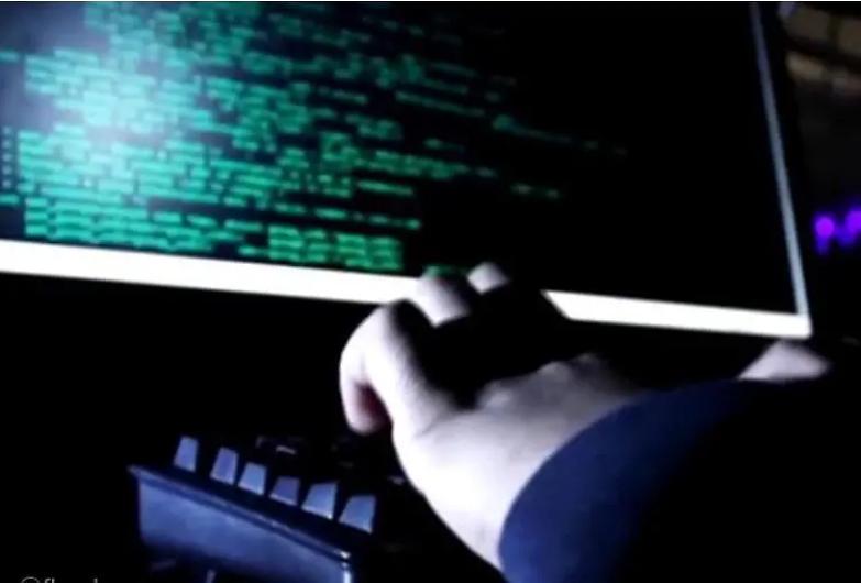 Attacco hacker in decine di paesi, gli esperti: &laquo;Aggiornate subito i server&raquo;