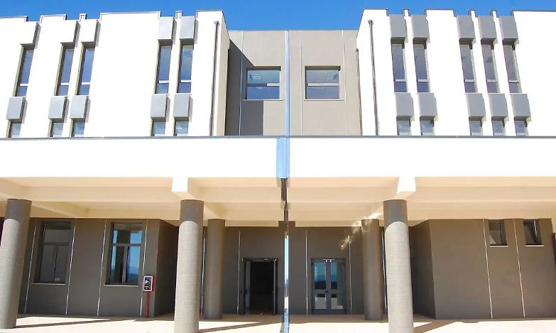 Freddo polare in aula e riscaldamenti ko, stop alle udienze al tribunale di Castrovillari