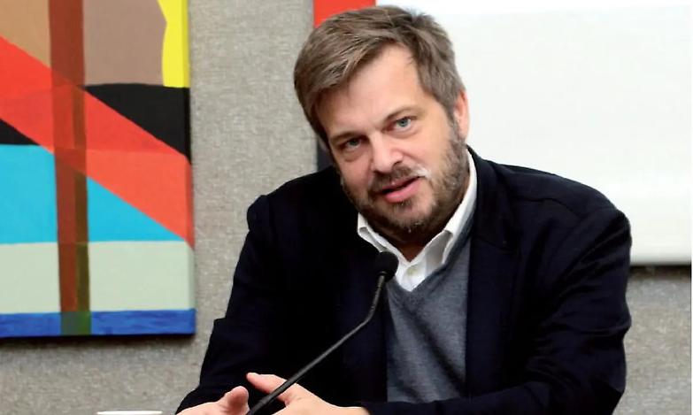 &laquo;Non accetto lezioni di meridionalismo da chi vuole l&rsquo;Autonomia&raquo;