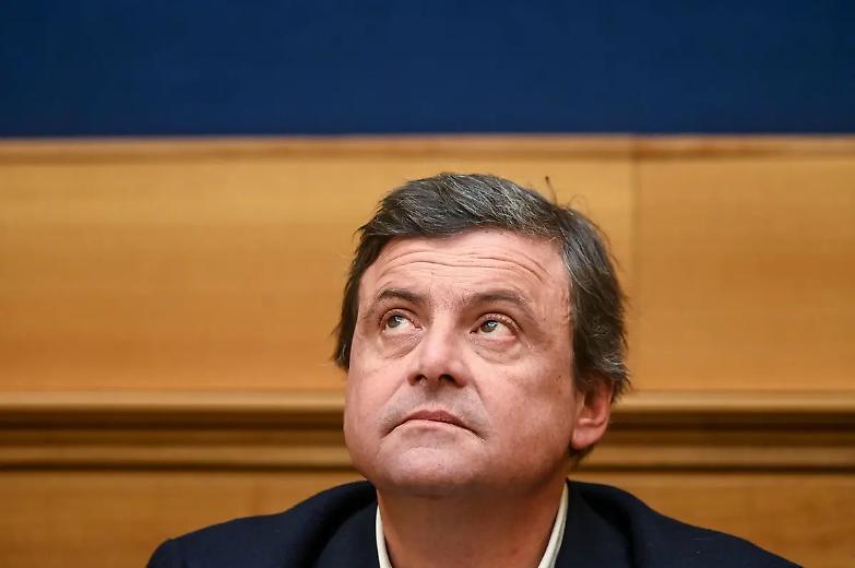 &laquo;Hanno sbagliato gli elettori&raquo;. Il flop del Terzo Polo visto da Calenda