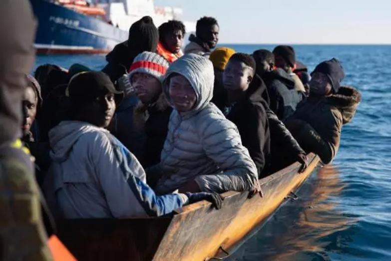 Il decreto migranti non ferma gli sbarchi ma la stretta sui diritti rischia di creare &laquo;nuovi clandestini&raquo;