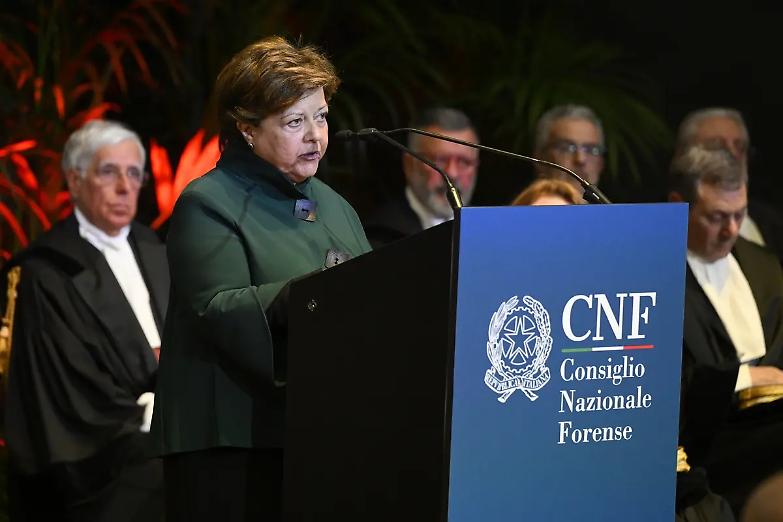 Cassano: &laquo;Avvocati coprotagonisti della giurisdizione, riscatto possibile&raquo;