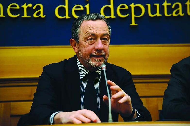 &laquo;Il fortino di potere dell&rsquo;antimafia ha paura del libro di Barbano&raquo;