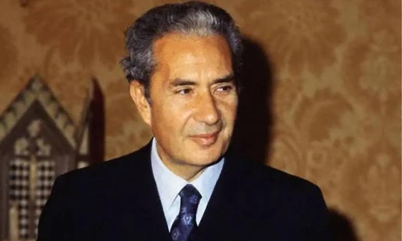 Povero Aldo Moro, costretto a sopportare torti dopo 45 anni