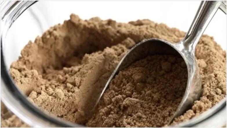 Farine di insetti, dall&rsquo;obbligo di etichetta agli scaffali dedicati: ecco i paletti del governo