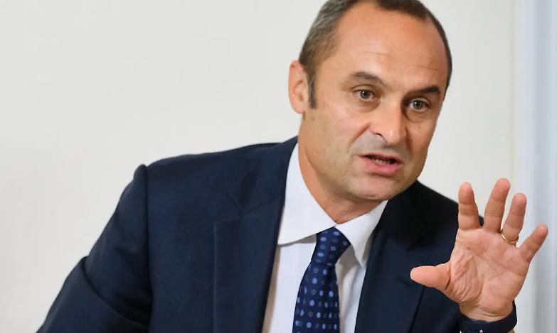 Toghe e politica, Costa: &ldquo;FdI e Lega riaprono le porte girevoli con la scusa del Pnrr&rdquo;