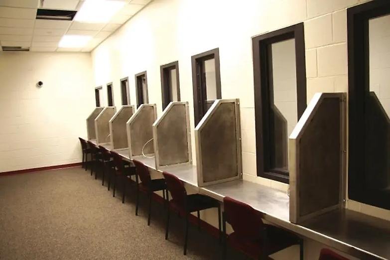 41 bis, parola alla Consulta per innalzare a 14 anni i colloqui senza vetro con i figli